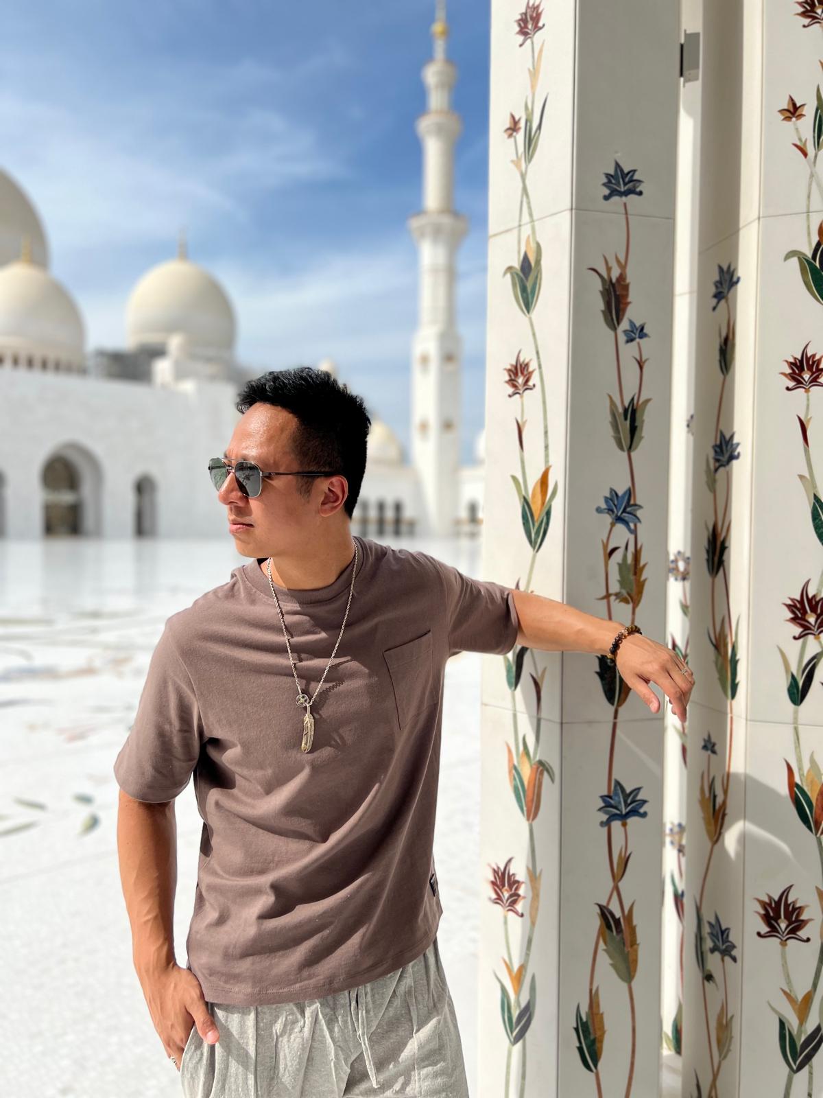 Christian at the Sheikh Zayed Grand Mosque in Abu Dhabi